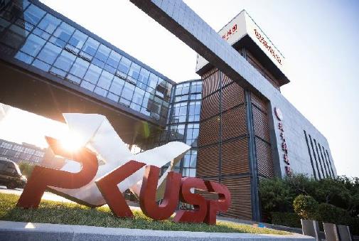 高效率、大面积碳纳米管-硅异质结太阳能电池